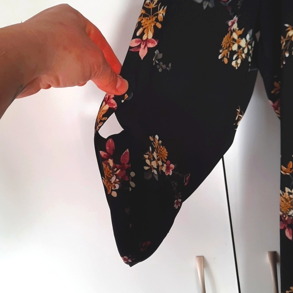 Tunic - Picture 4 of 4